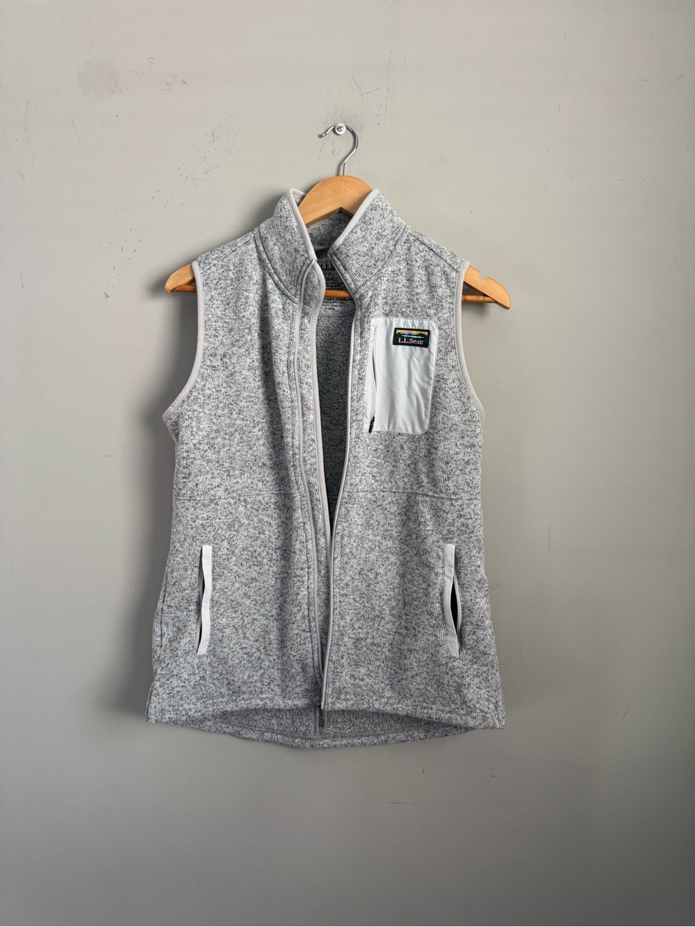 L.L. Bean Light Heather Gray Fleece Vest with White Trim
